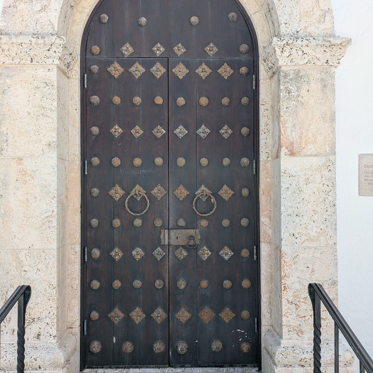Entire Door